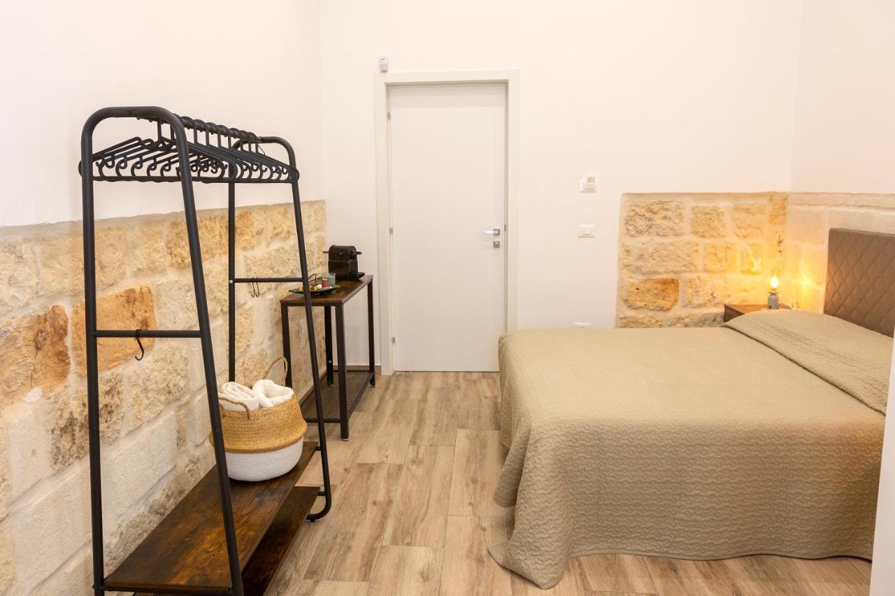 ホテル Apulian House ブリンディジ エクステリア 写真