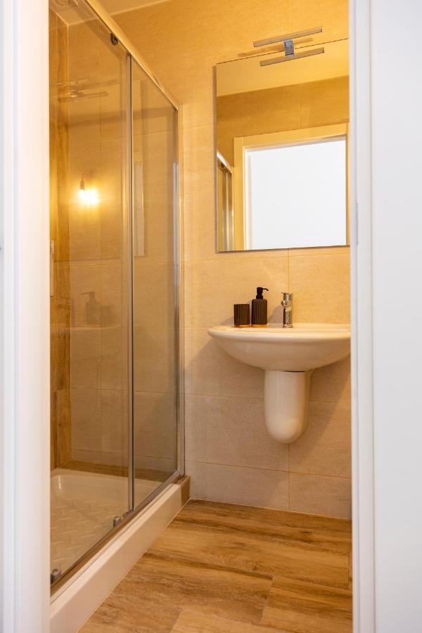 ホテル Apulian House ブリンディジ エクステリア 写真