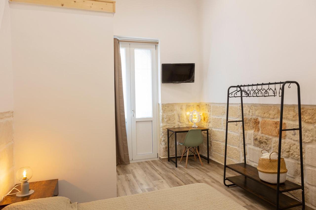ホテル Apulian House ブリンディジ エクステリア 写真